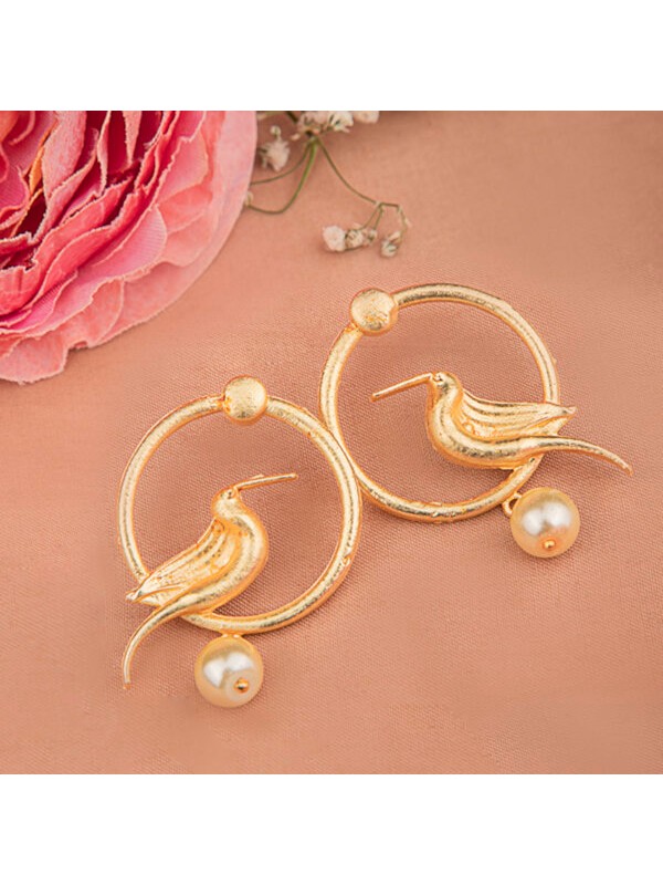 Queen Be  Gold Plated Koyal Pearl Tops